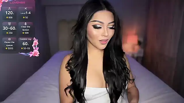 Snapshot of shantal_r0mance chatting on 01.07.26 shantal r0mance online show from 01.07.26