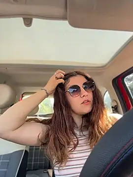 DaisyVibesss online show from 05.09.26