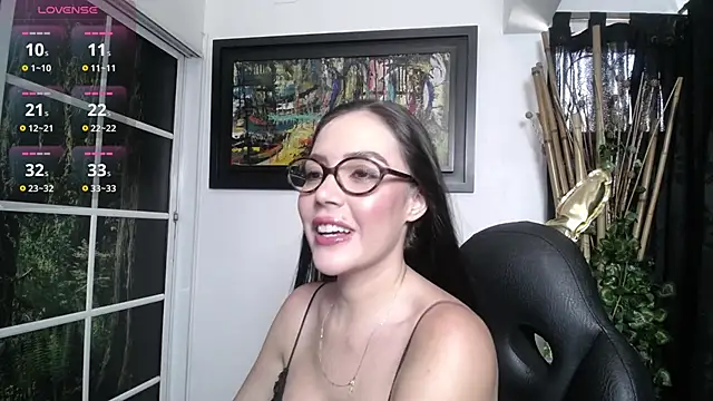 Snapshot of brianna_196 chatting on 05.11.26 brianna 196 online show from 05.11.26