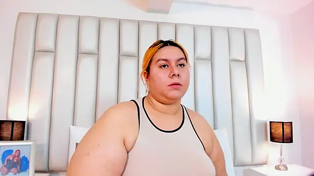 aandreaperez online show from 02.07.25