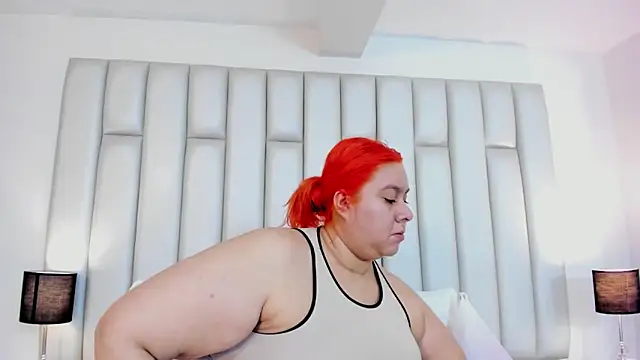 aandreaperez online show from 02.17.25