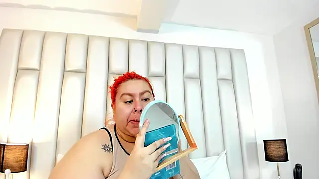 aandreaperez online show from 09.12.25