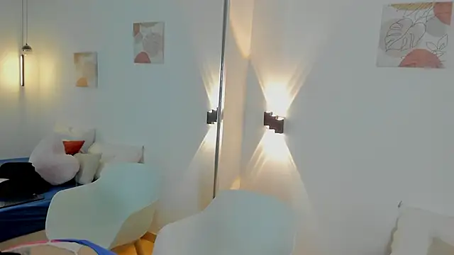 EmilySumer online show from 02.15.26