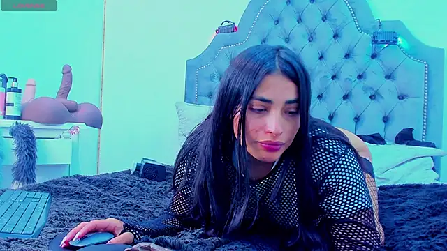 Kirara 22 online show from 02.14.25