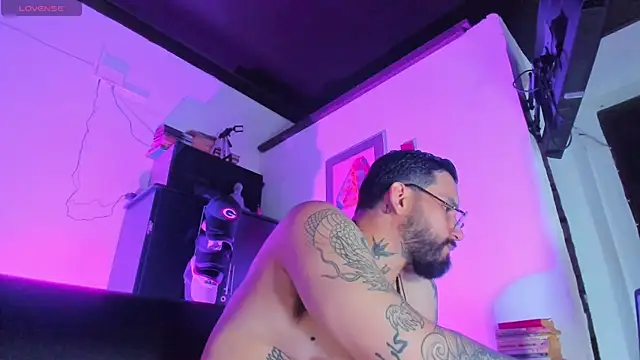 CamiloGray  online show from 10.08.25