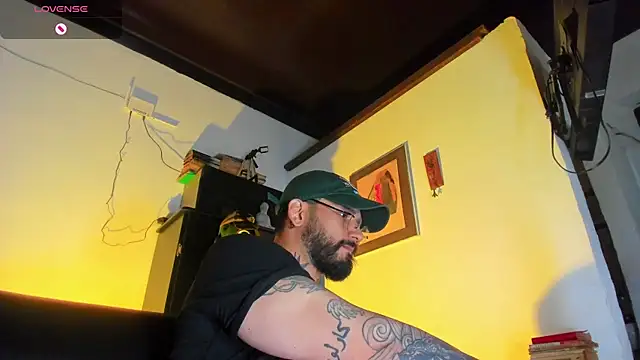 CamiloGray  online show from 10.10.25