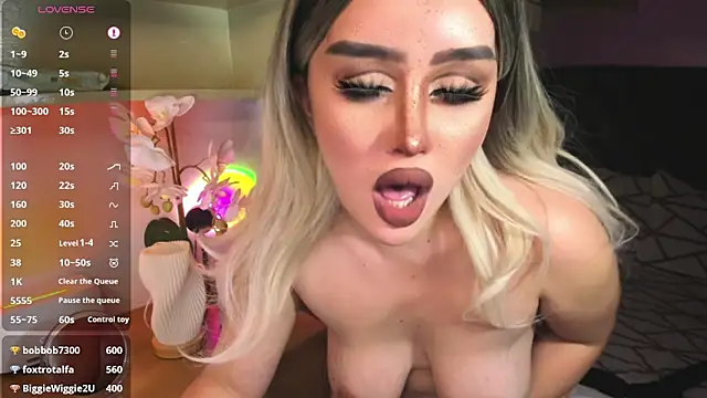 Snapshot of Miss_mariahmonroe chatting on 12.22.24 Miss mariahmonroe online show from 12.22.24