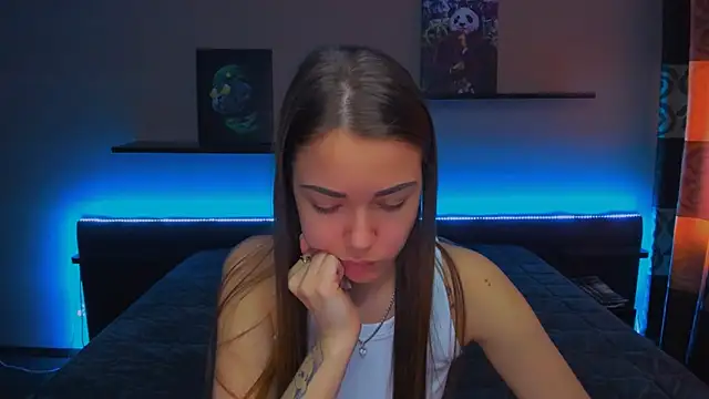 AlexaBarkley online show from 03.20.25