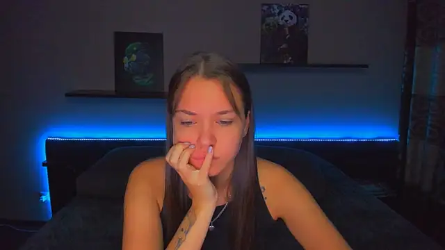 AlexaBarkley online show from 12.16.25