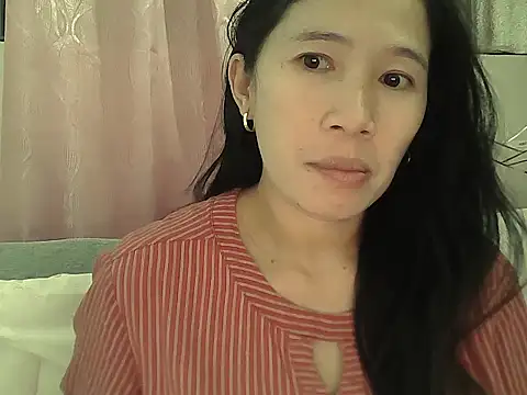 Snapshot of Alexiadreamer chatting on 10.19.25 Alexiadreamer online show from 10.19.25