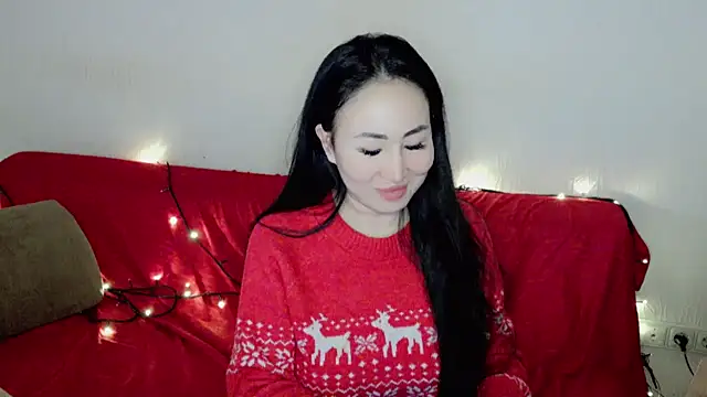 AsianQueens online show from 12.25.24