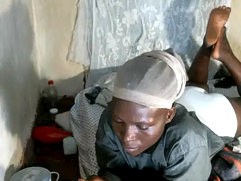 cute-shamza online show from 12.20.25