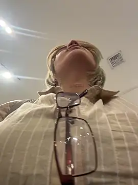 Snapshot of Noxarcane chatting on 01.14.26 Noxarcane online show from 01.14.26