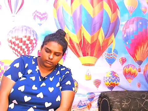 Snapshot of Indianfairy99 chatting on 01.25.25 Indianfairy99 online show from 01.25.25