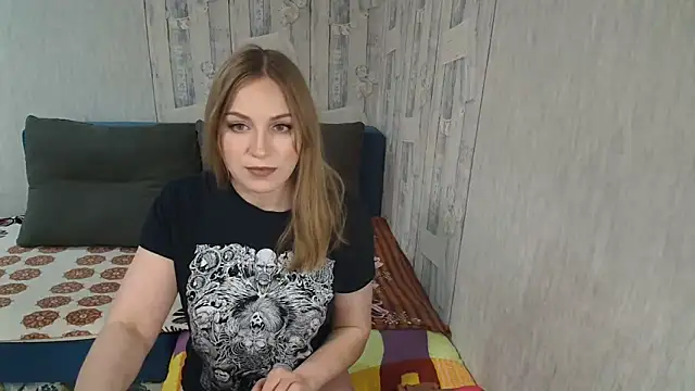 Pilly green  online show from 02.05.26