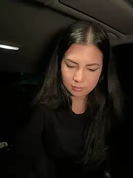 Snapshot of clairewntr chatting on 12.25.24 clairewntr online show from 12.25.24