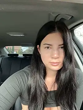 Snapshot of clairewntr chatting on 02.21.25 clairewntr online show from 02.21.25