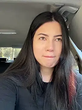 Snapshot of clairewntr chatting on 03.06.25 clairewntr online show from 03.06.25