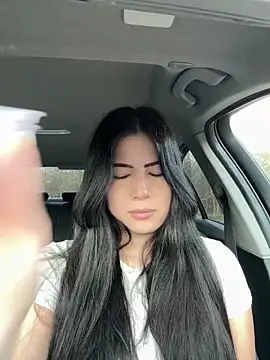 Snapshot of clairewntr chatting on 03.16.25 clairewntr online show from 03.16.25