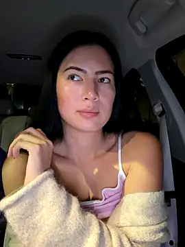 Snapshot of clairewntr chatting on 12.01.25 clairewntr online show from 12.01.25