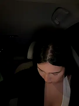 Snapshot of clairewntr chatting on 12.02.25 clairewntr online show from 12.02.25