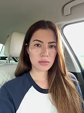 Snapshot of clairewntr chatting on 06.17.26 clairewntr online show from 06.17.26