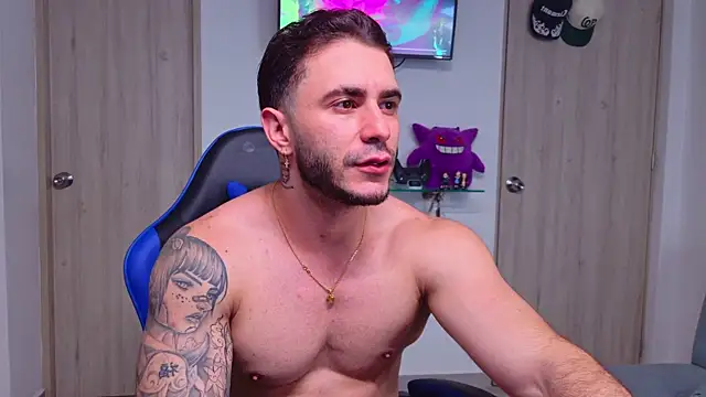 Latino stud4u online show from 06.25.26