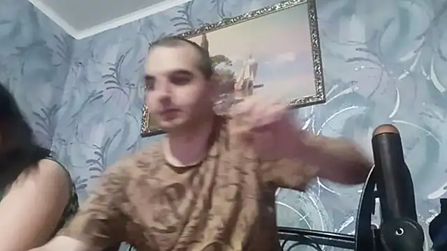 LovlyAnnie online show from 03.20.25