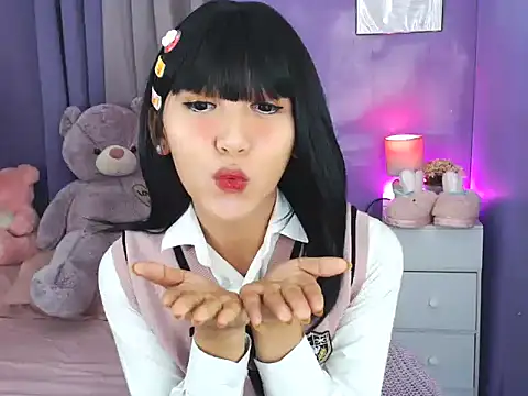 urlovelyfreya online show from 10.29.25