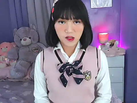 urlovelyfreya online show from 11.29.25