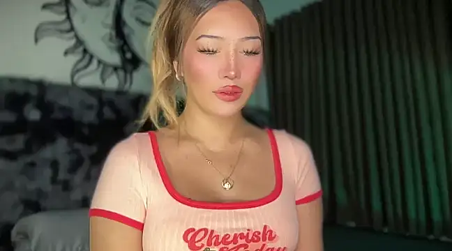 Jasmine Elcock online show from 02.01.25