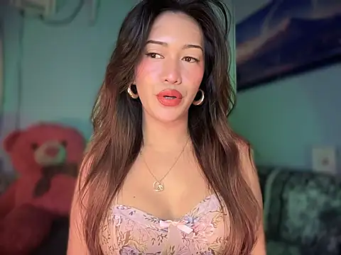 Jasmine Elcock online show from 12.05.25