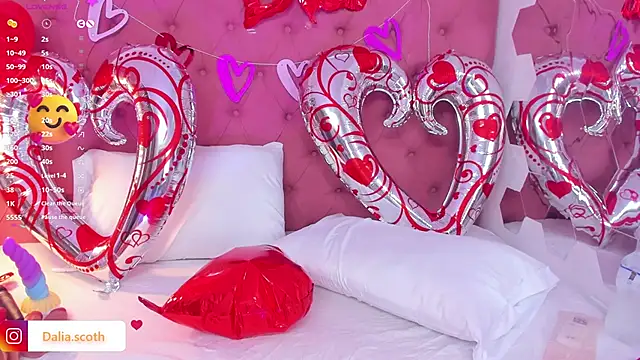 DaliaScoth online show from 02.15.25