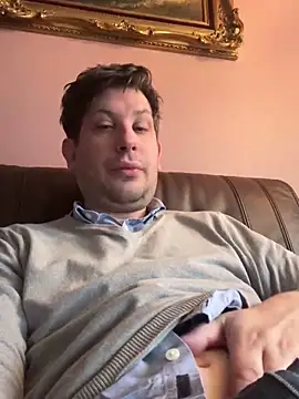 Taxidriver1988 online show from 02.13.25