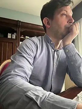 Taxidriver1988 online show from 02.13.25