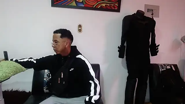 Snapshot of Black_hot266 chatting on 01.09.26 Black hot266 online show from 01.09.26