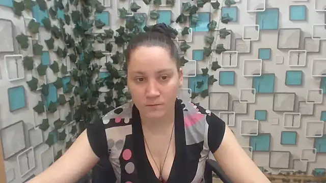 JosieJun  online show from 02.08.25