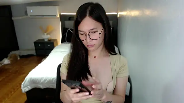 AmazingLuchie online show from 06.21.26