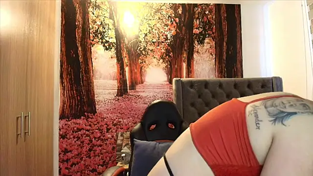 sofia23dirty online show from 11.19.25