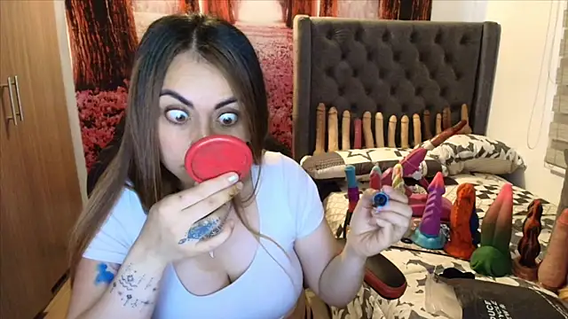 sofia23dirty online show from 12.16.25