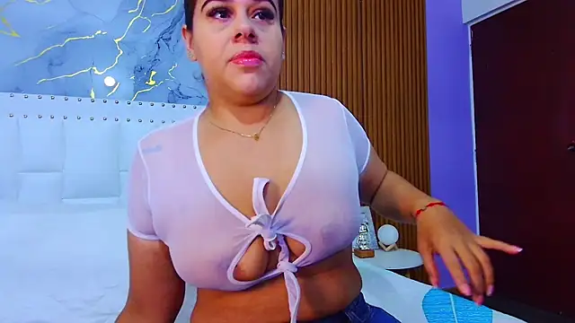 IrresistibleMilf online show from 01.27.25