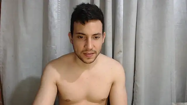 Snapshot of Armando_2002 chatting on 03.15.25 Armando 2002 online show from 03.15.25