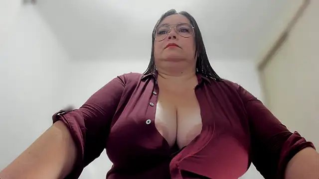 esmeraldamfc online show from 01.11.25