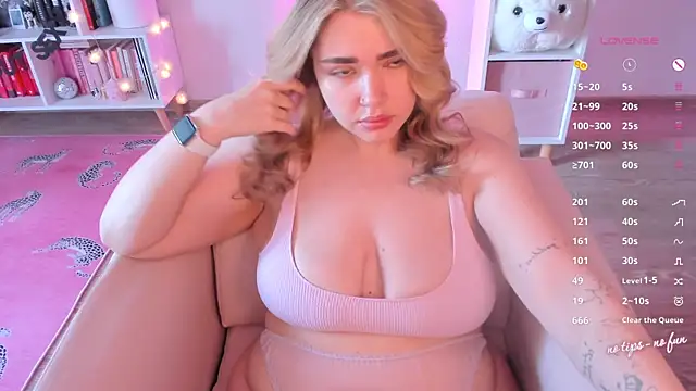 pussy-kattt online show from 07.26.26