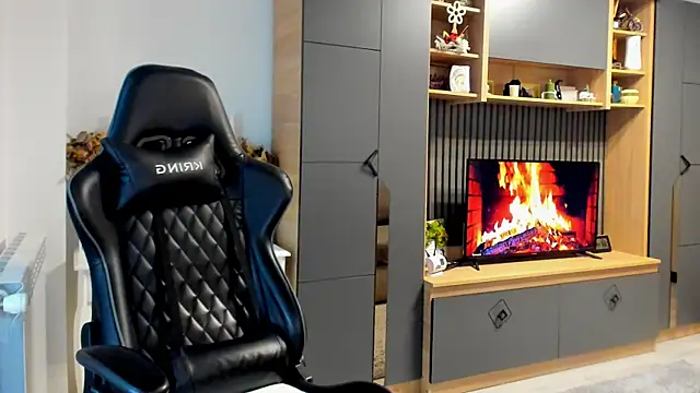 Claire95  online show from 10.02.25