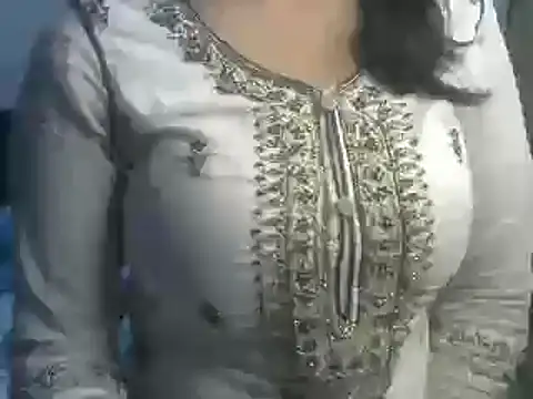 Snapshot of SiaraSiyA chatting on 02.09.25 SiaraSiyA online show from 02.09.25