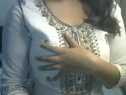 Snapshot of SiaraSiyA chatting on 03.02.25 SiaraSiyA online show from 03.02.25