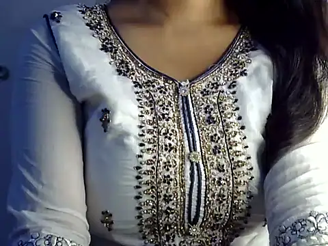 Snapshot of SiaraSiyA chatting on 11.02.25 SiaraSiyA online show from 11.02.25