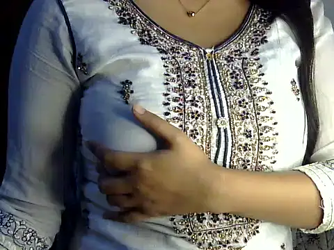 Snapshot of SiaraSiyA chatting on 02.28.26 SiaraSiyA online show from 02.28.26