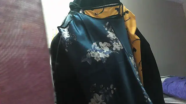 Sandra Potiche online show from 10.02.25